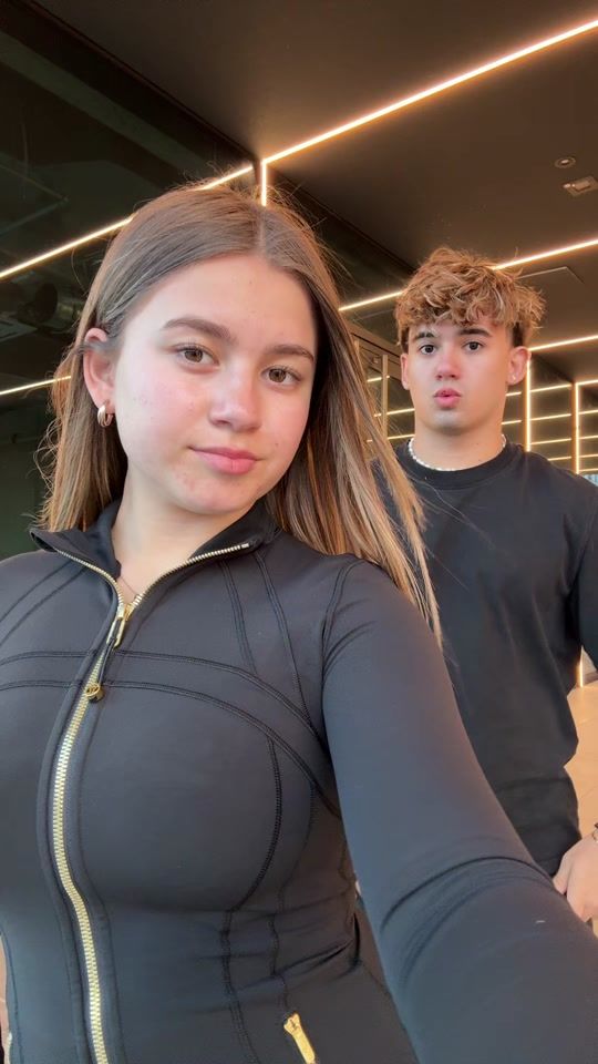 TikTok video thumbnail by aleynamovezz