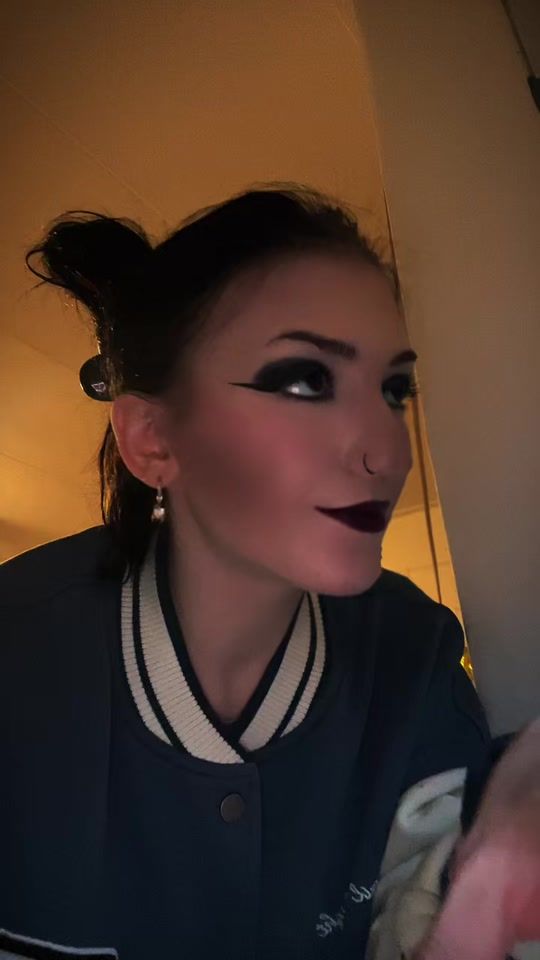 TikTok video thumbnail by laurachalv._