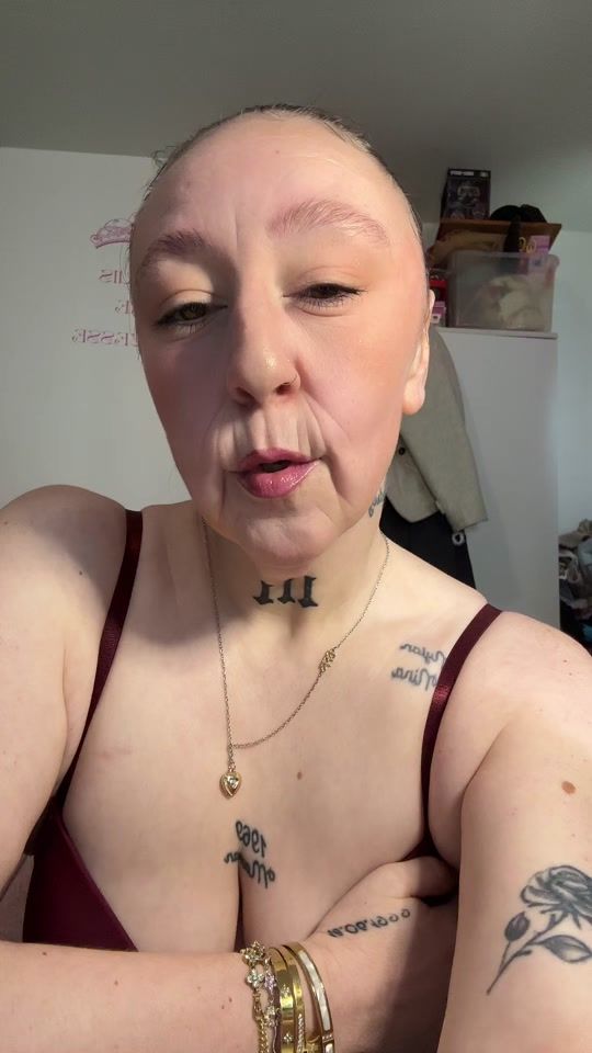 TikTok video thumbnail by 24.amelie_