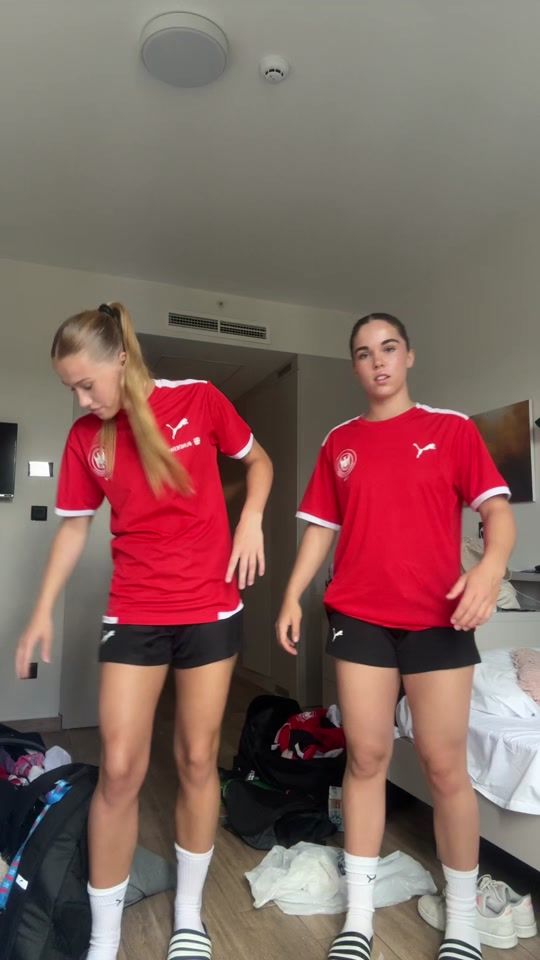 TikTok video thumbnail by eliescharlott