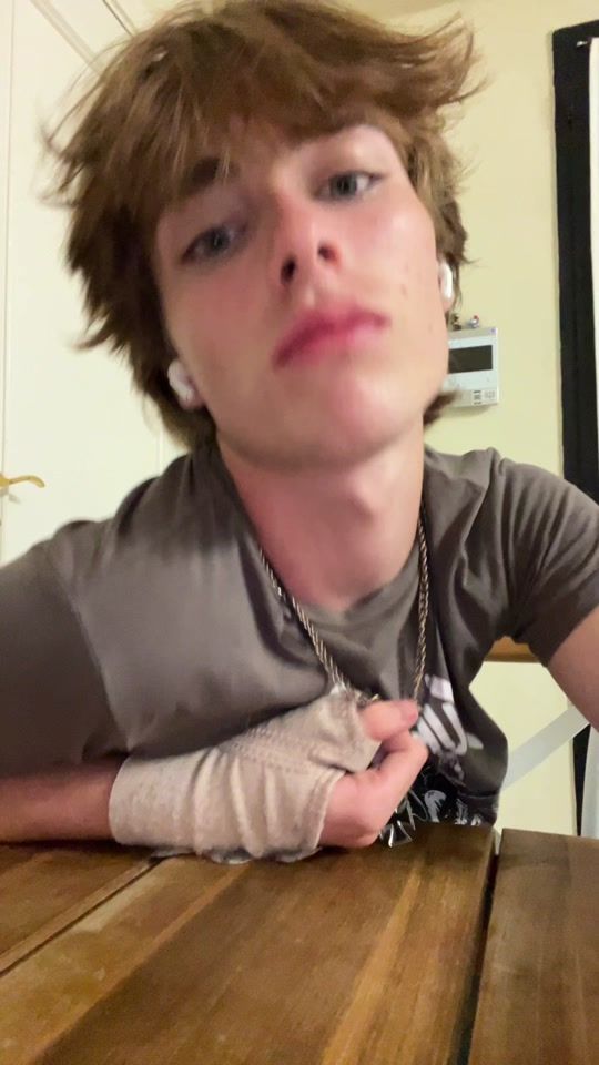 TikTok video thumbnail by hakuuj3