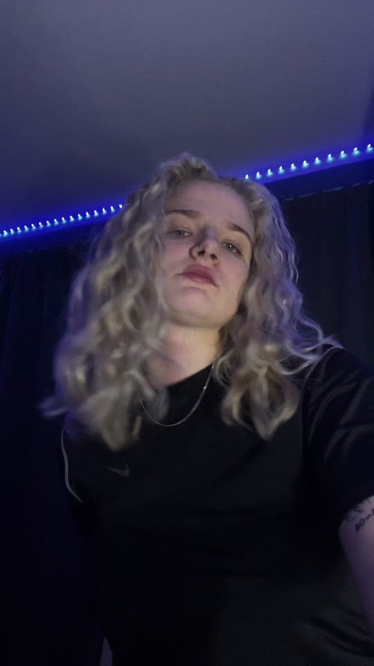 TikTok video thumbnail by _lauraontour__