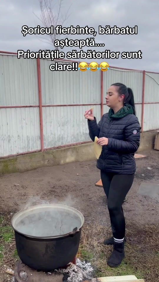 TikTok video thumbnail by roxanaroxi302