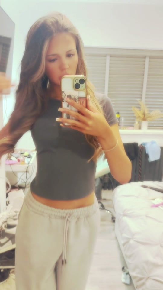 TikTok video thumbnail by eviebeauostle